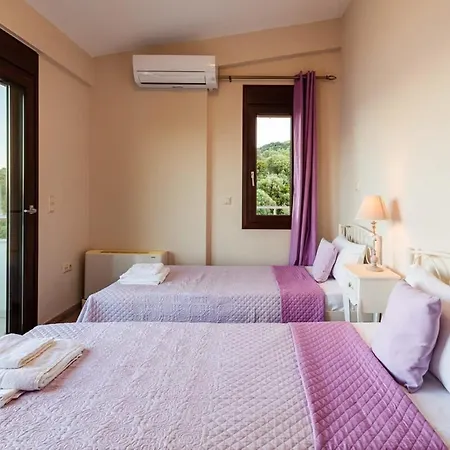 Armonia - Beachfront Majestic Retreat 度假居