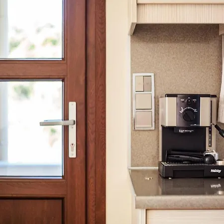 Armonia - Beachfront Majestic Retreat * Petalídhion