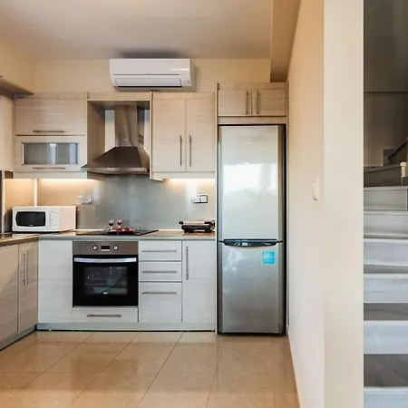 度假居 Armonia - Beachfront Majestic Retreat Petalídhion