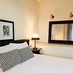 Armonia - Beachfront Majestic Retreat Petalídhion