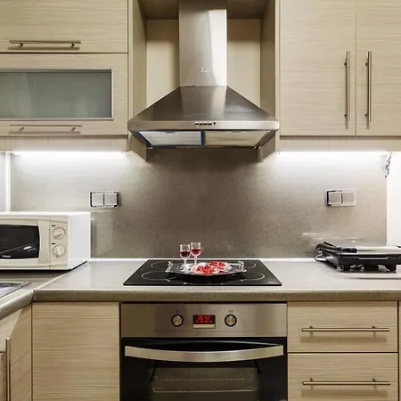 Armonia - Beachfront Majestic Retreat *