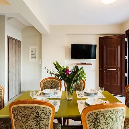 Armonia - Beachfront Majestic Retreat Tatil Evi