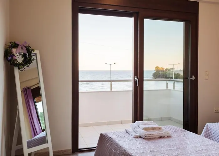 Armonia - Beachfront Majestic Retreat *