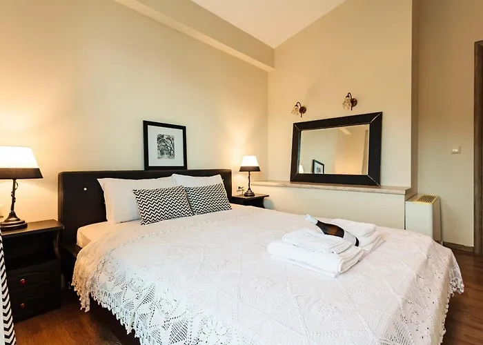 Armonia - Beachfront Majestic Retreat *